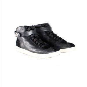 Coach hightop turnlock black leather sneakers 7.5